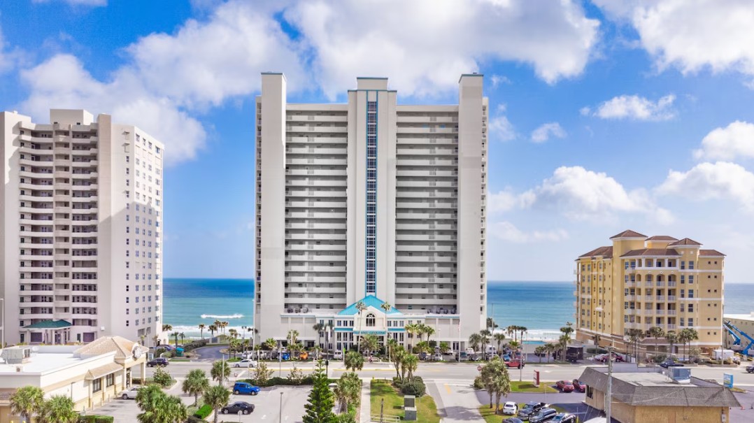 Grand Coquina Building